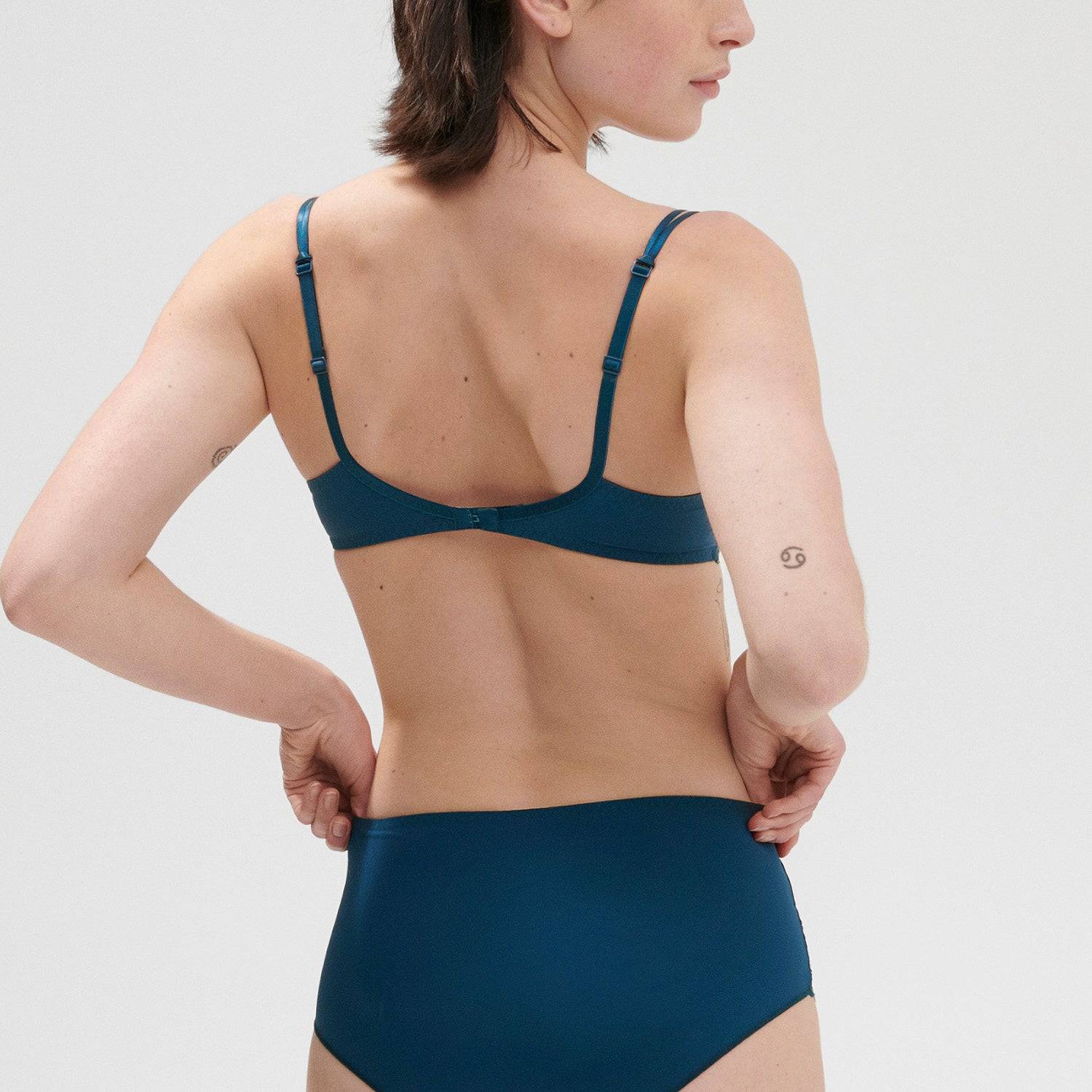 Simone Pérèle, DELICE CONTOUR-BH, SPACER 3D | BLEU PRESTIGE, Bellizima