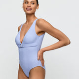 Tinjis Bügelloser Badeanzug mit tiefem Dekolleté – Summer Lilac