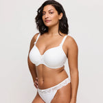 PrimaDonna Madison Unterlegter Bh Herzform in sanftem Weiß am Model