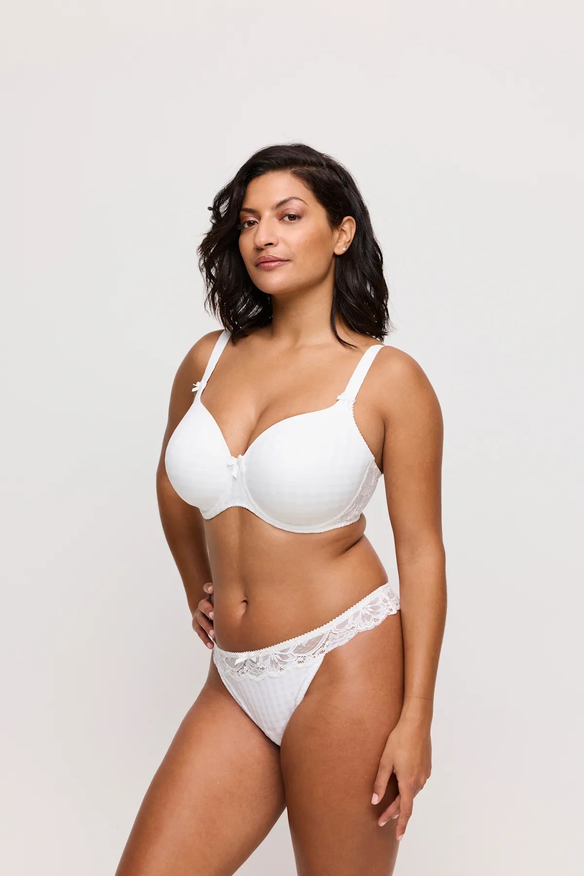PrimaDonna Madison Unterlegter Bh Herzform in sanftem Weiß am Model