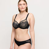PrimaDonna Madison Vollschalen-BH Nahtlos in Schwarz am Model