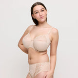 PrimaDonna Deauville Taillenslip im dunklen Neutralton am Model