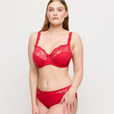 PrimaDonna Madison Vollschalen-BH in Scarlet am Model