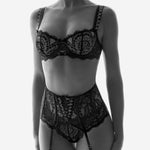 FEMME SENSUELLE TANGA