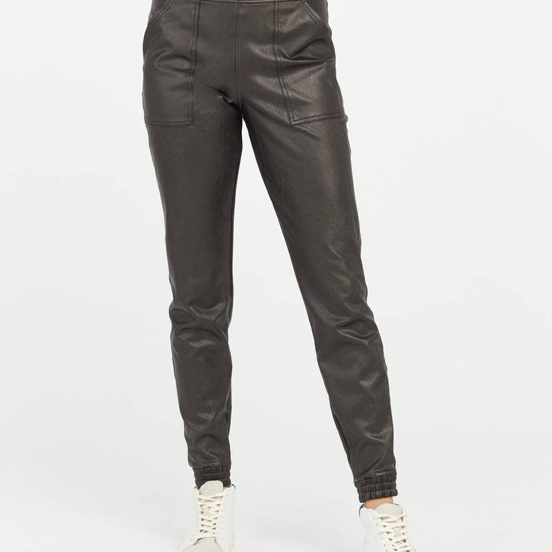 LETHER LIKE JOGGER