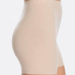 THINSTINCTS® TARGETED GIRL SHORT