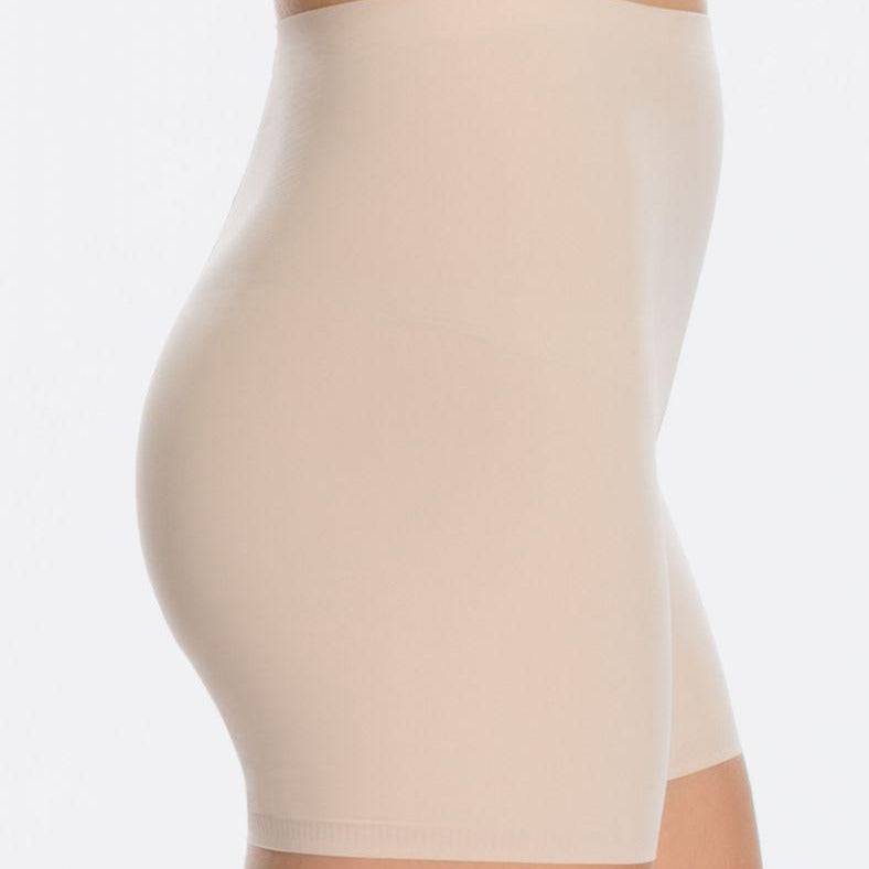 THINSTINCTS® TARGETED GIRL SHORT